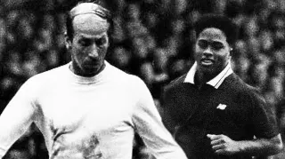 Carte meme Endrick Bobby Charlton Interview / Endrick Liking Old Things, rareté commune