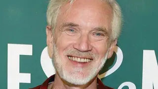 FaceApp Age Filter meme card, common rarity