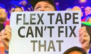 Carte meme Flex Tape Can’t Fix That, rareté commune
