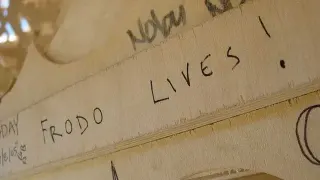 Frodo Lives meme card, common rarity