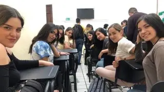 Girls in Class Looking Back meme card, rare rarity