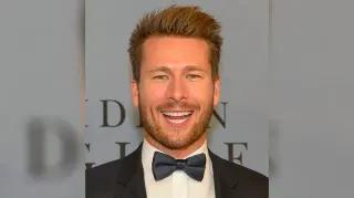 Glen Powell Capybara Face meme card, common rarity