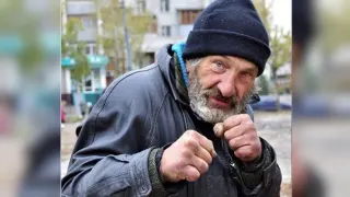 Homeless Bodyguards meme card, common rarity