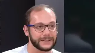 Carte meme Je ne suis pas un homme, monsieur, rareté rare