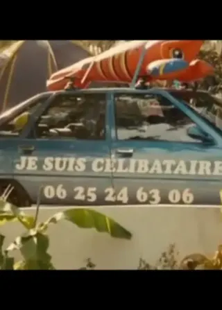 Carte meme « Je suis célibataire » (Patrick Chirac, Camping), rareté épique