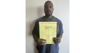 Kanye West Holding Notepad meme card, rare rarity