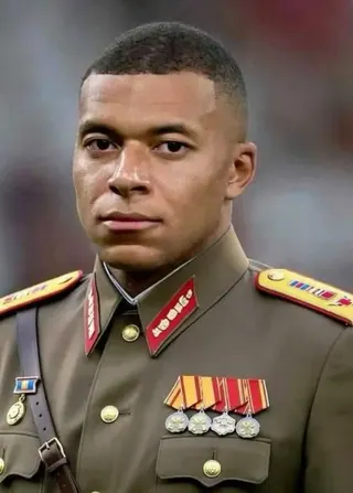 Carte meme Kylian Dictator, rareté mythique