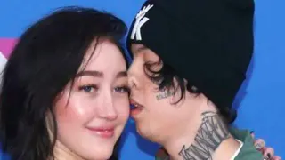 Lil Xan Kissing Noah Cyrus meme card, rare rarity