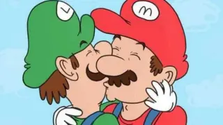 Mario and Luigi Kissing meme card, common rarity