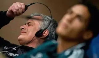 Mourinho Disgust meme card, rare rarity