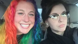 Carte meme My Sister And I Are Polar Opposites, rareté rare