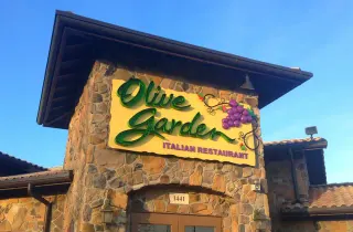 Olive Garden Fanfiction meme card, common rarity