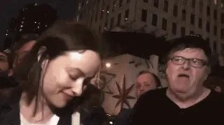 Olivia Wilde Nodding meme card, common rarity