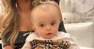 Carte meme Paris Hilton’s Son’s Big Head, rareté commune