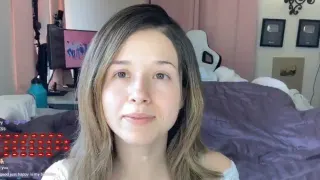 Carte meme Pokimane No Makeup, rareté rare