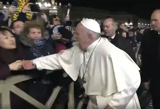 Pope Francis Slap meme card, common rarity