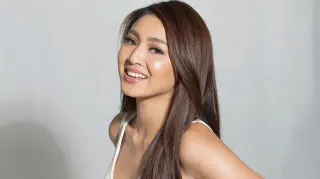 President Nadine Lustre meme card, common rarity