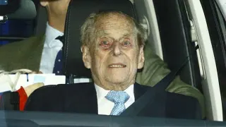 Carte meme Prince Philip Leaving Hospital, rareté rare