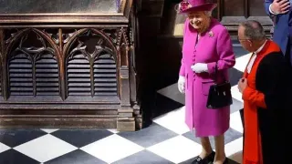 Queen Elizabeth Chess Moves meme card, common rarity