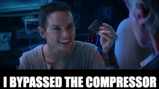Carte meme Rey Bypasses The Compressor, rareté commune