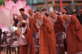 Carte meme Robot Monk, rareté commune