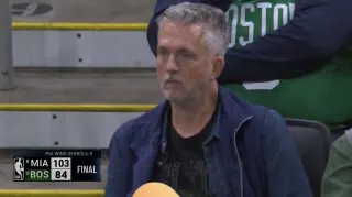 Sad Bill Simmons meme card, common rarity