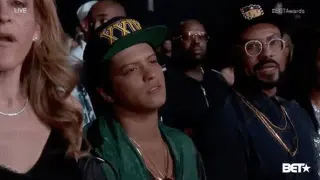 Carte meme Sleepy Bruno Mars, rareté commune