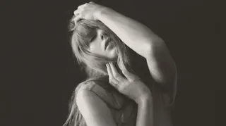Taylor Swift's "The Tortured Poets Department" meme card, common rarity