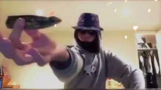 Carte meme You Want to Disrespect Anime?, rareté commune